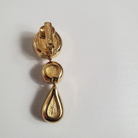 Vintage Christian Dior Water Tear Drop Gold Crystal Clip Earrings EUC - Picture 5 of 9